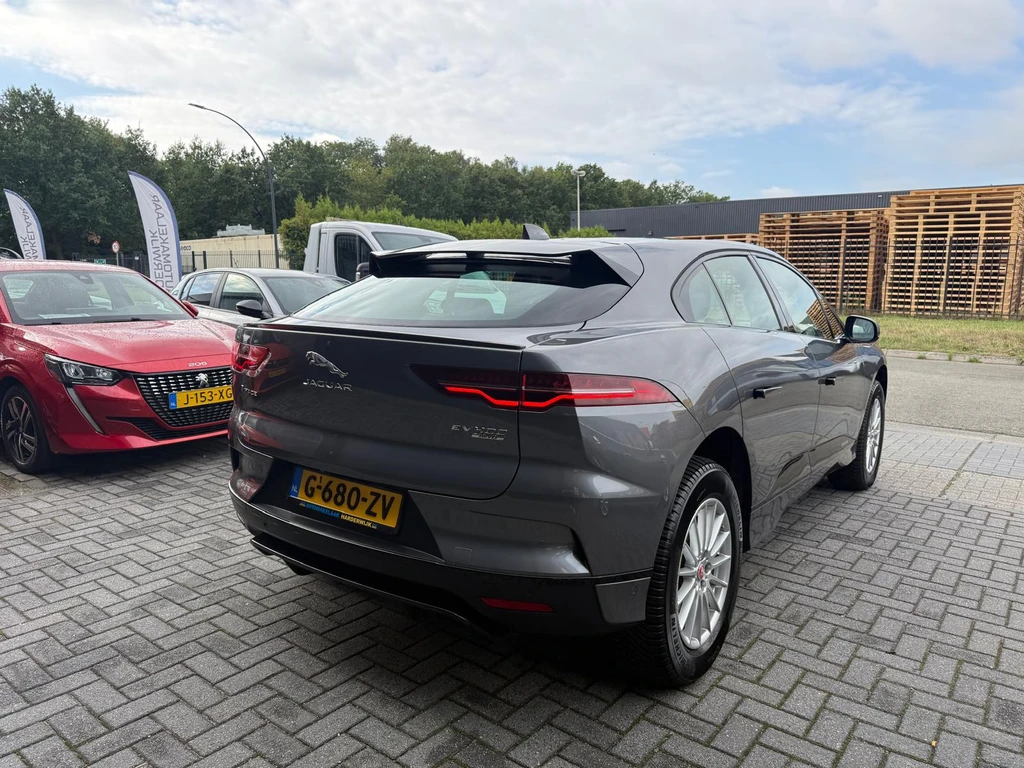 Jaguar I-PACE – foto 8