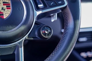 Porsche Cayenne – thumbnail 23