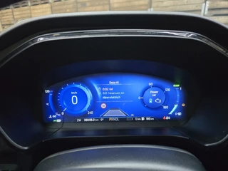 Ford Kuga – thumbnail 15