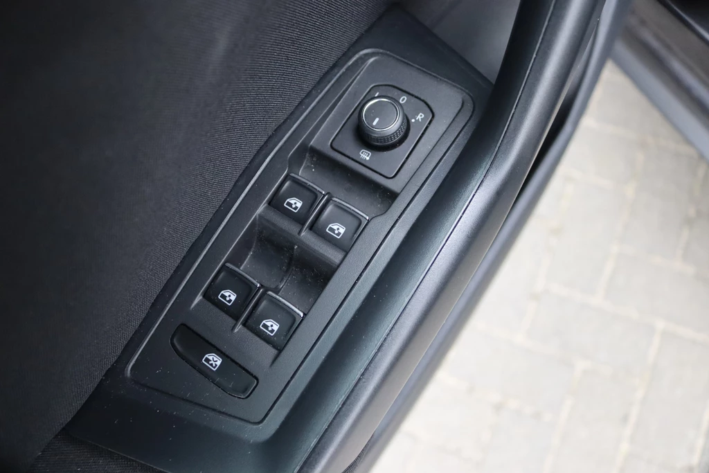 Volkswagen T-Roc – foto 26