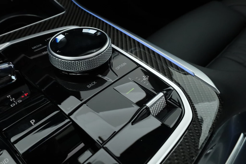 BMW X5 – foto 37