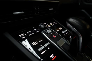 Porsche Cayenne – thumbnail 38