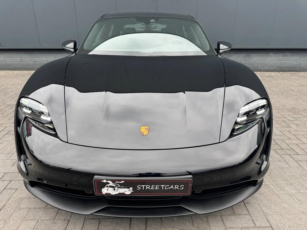 Porsche Taycan – foto 8