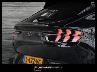 Ford Mustang Mach-E – thumbnail 18
