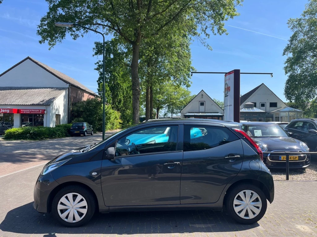 Toyota Aygo – foto 2