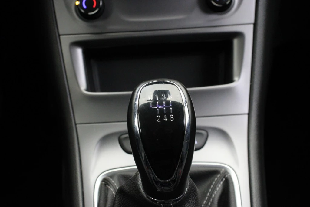 Opel Astra – foto 25