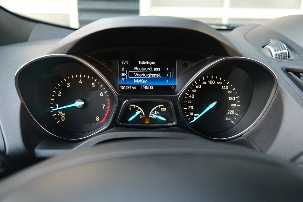 Ford Kuga – foto 26