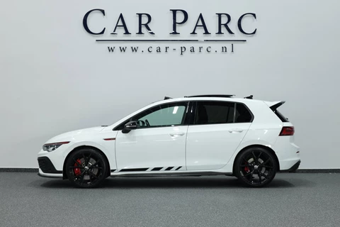 Volkswagen Golf 2.0 TSI GTI Clubsport 301+PK LED+IQ/PANO/HALF LEER+ALCANTARA+S.VERWARMING/19"/CAM/LINE/ACC/ECC/12 MND GARANTIE!
