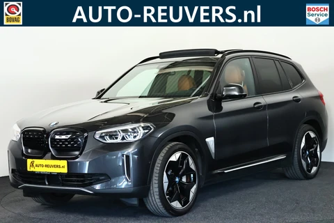BMW iX3 High Executive 80 kWh Panorama / Opendak / Memory / Co-Pilot / Harman Kardon