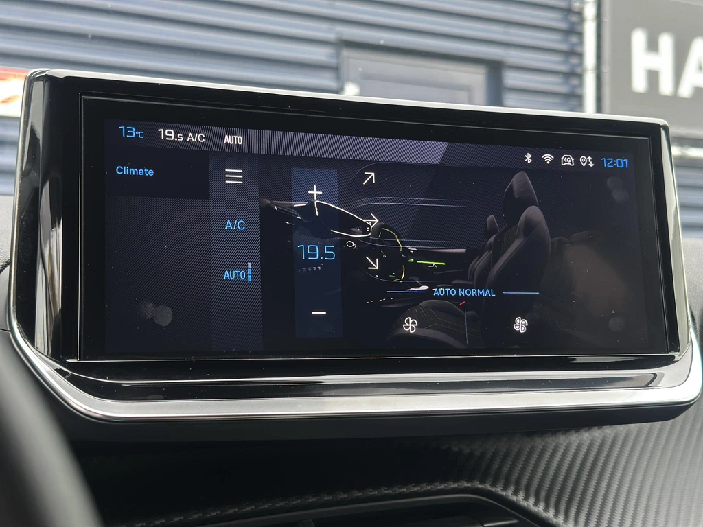Peugeot 208 – foto 16
