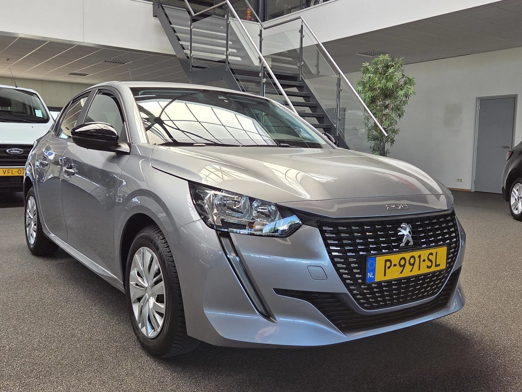 Peugeot 208 – foto 8