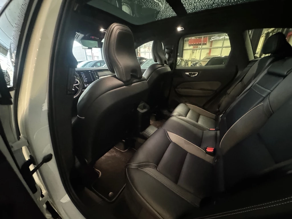 Volvo XC60 – foto 13