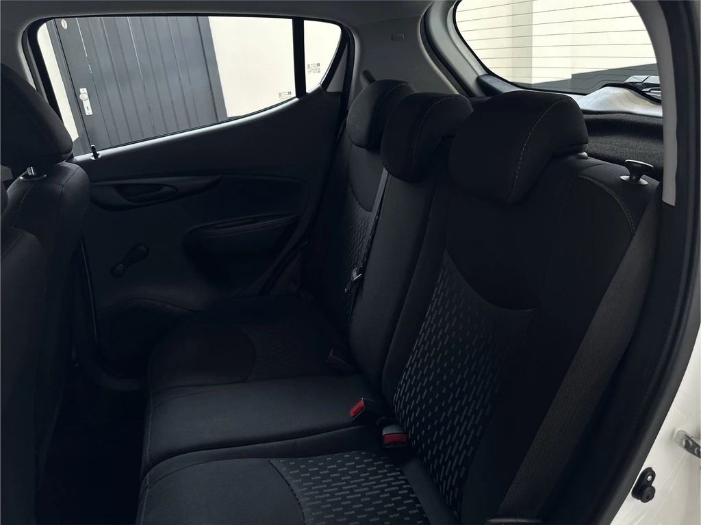 Opel KARL – foto 24