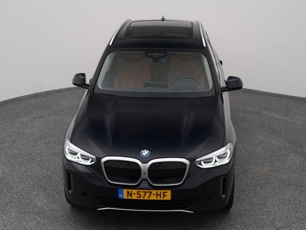 BMW iX3 – foto 16