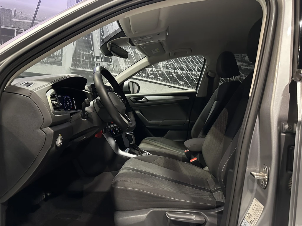 Volkswagen T-Roc – foto 18