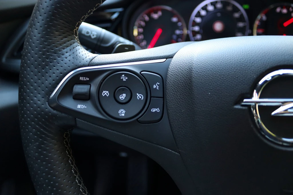 Opel Insignia – foto 21