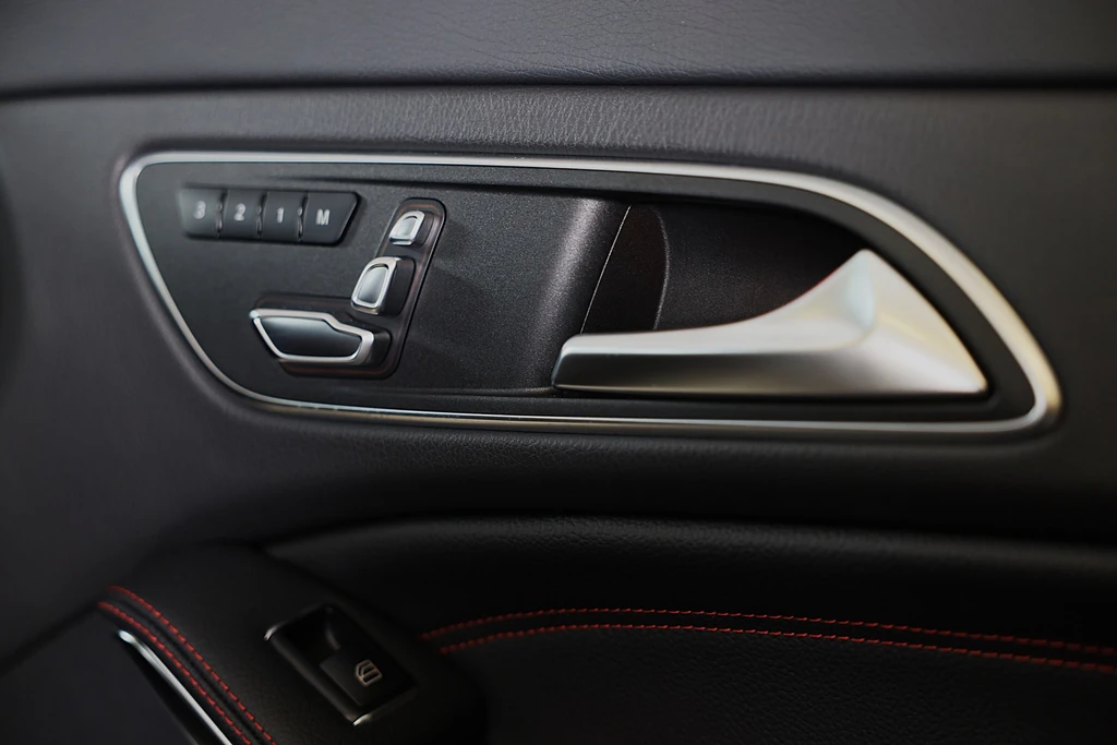 Mercedes-Benz CLA – foto 36