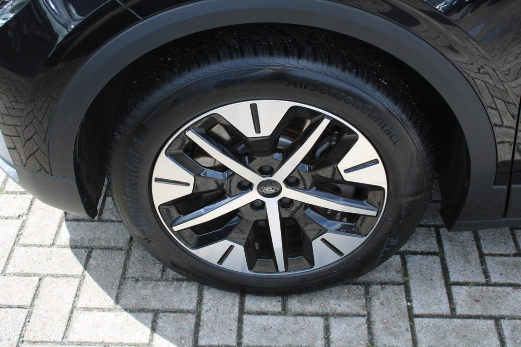 Ford Explorer – foto 18