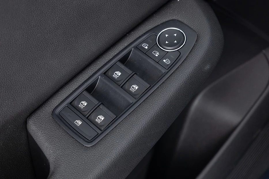Mitsubishi Colt – foto 18