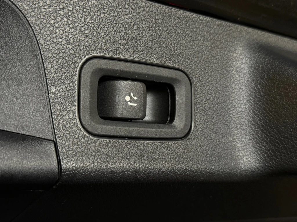 Mercedes-Benz CLA – foto 38