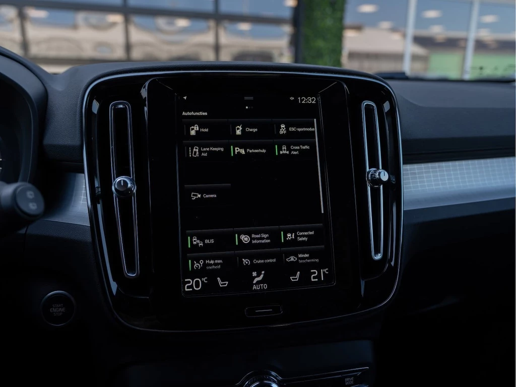 Volvo XC40 – foto 23
