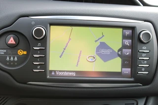 Toyota Yaris – thumbnail 12
