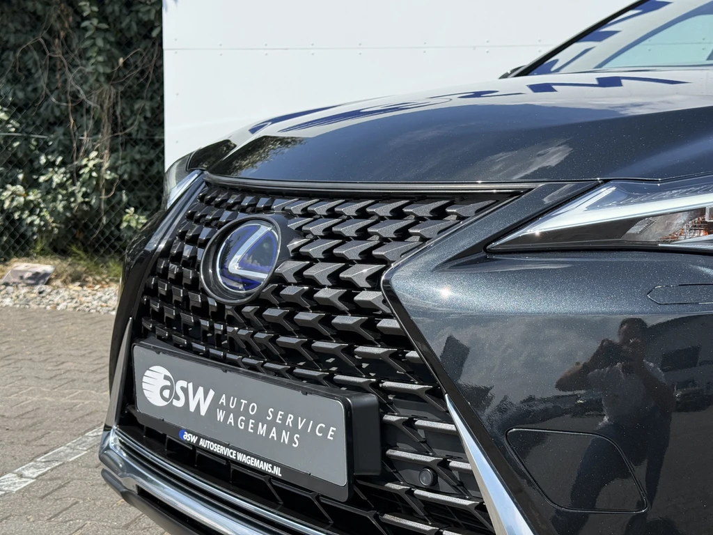 Lexus UX – foto 29