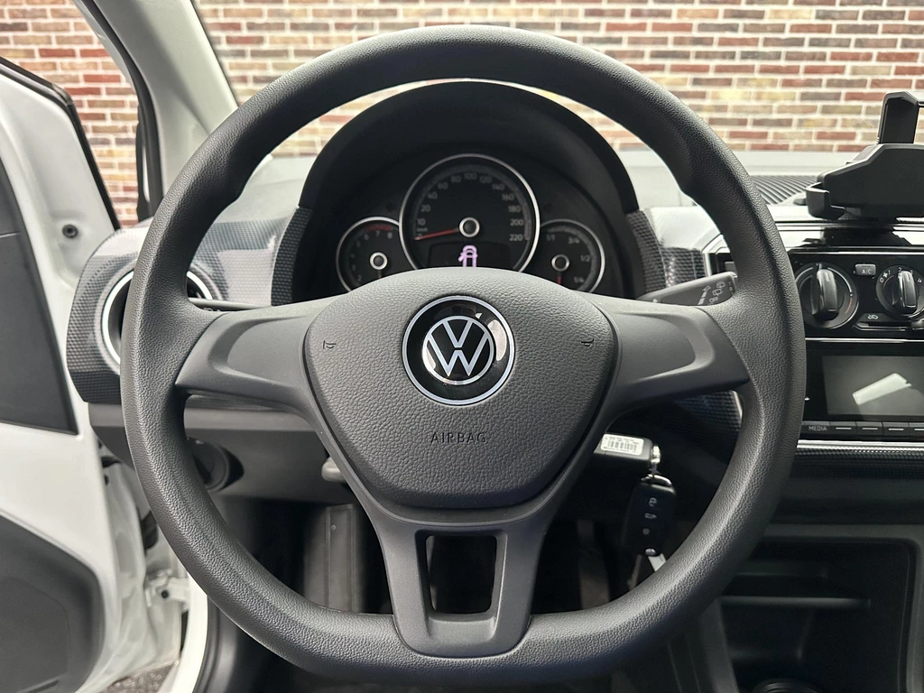 Volkswagen up! – foto 17