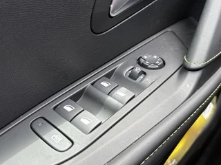 Peugeot e-208 – thumbnail 10