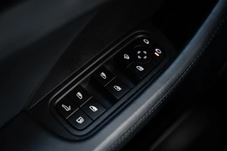 Porsche Panamera – thumbnail 33