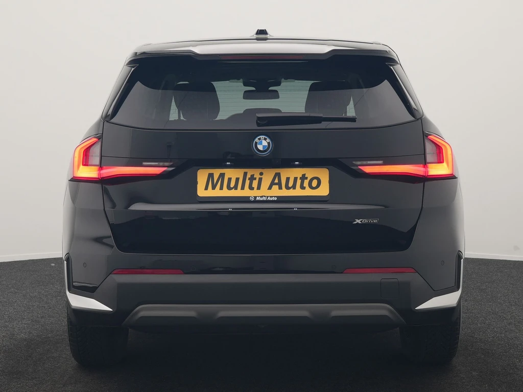BMW iX1 – foto 5