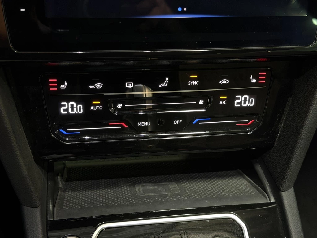 Volkswagen Passat – foto 23