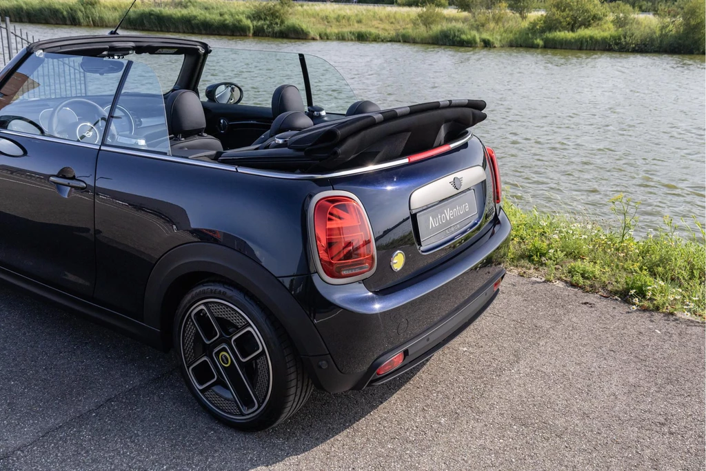MINI Cabrio – foto 8
