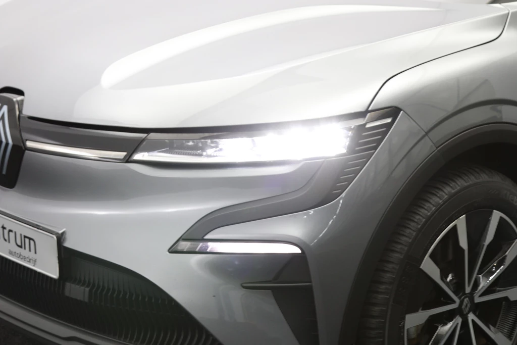Renault Megane E-Tech – foto 17