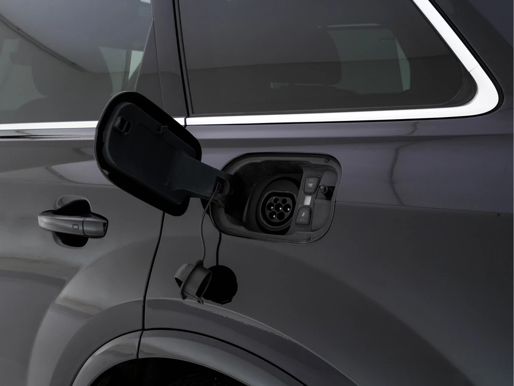 Audi Q7 – foto 43