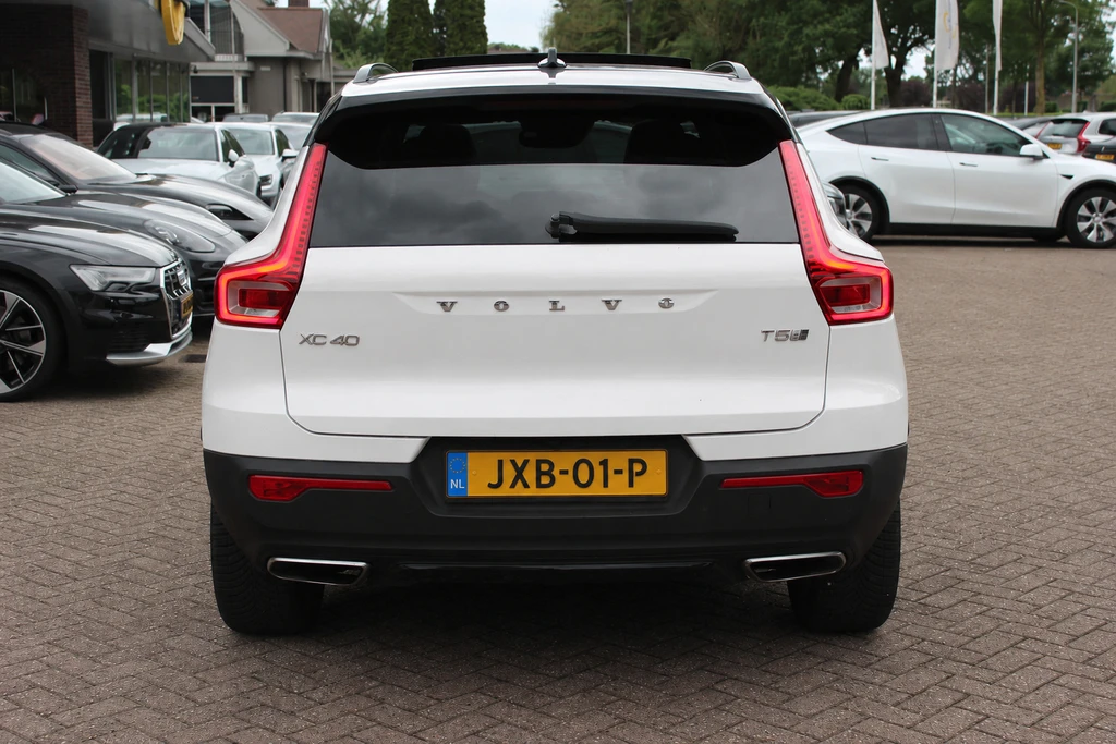 Volvo XC40 – foto 3