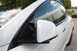 Tesla Model Y – thumbnail 31