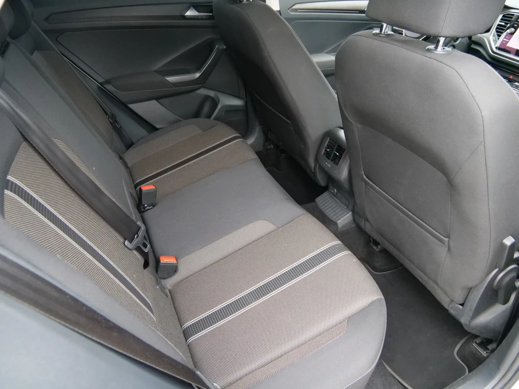 Volkswagen T-Roc – foto 13