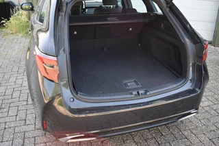 Toyota Corolla Touring Sports – thumbnail 9