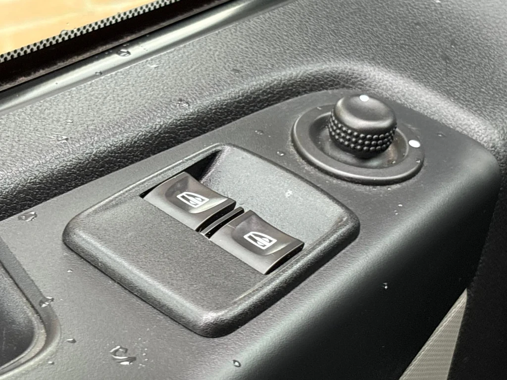 Renault Trafic – foto 24