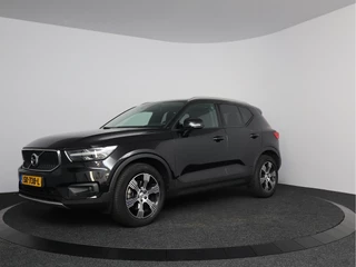 Volvo XC40 – thumbnail 2
