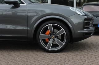 Porsche Cayenne – thumbnail 17