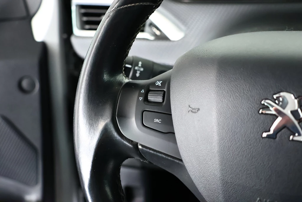 Peugeot 208 – foto 21