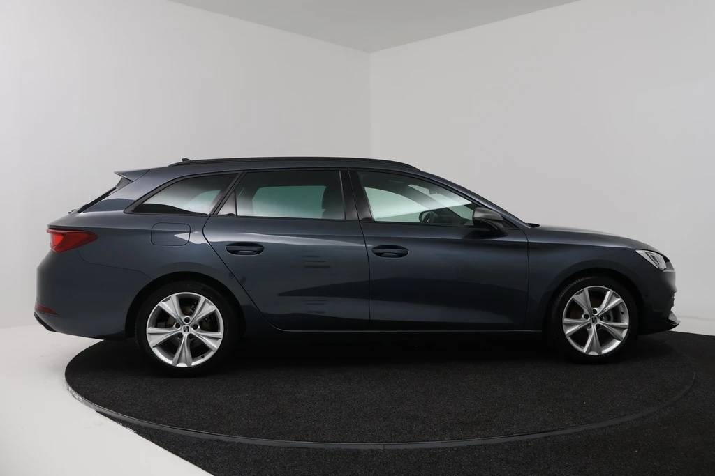 SEAT Leon – foto 6