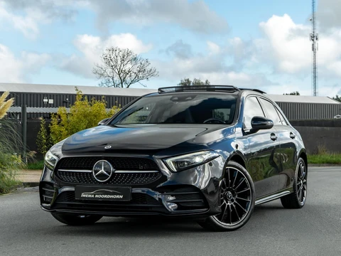 Mercedes A-klasse 250 e AMG|Panoramadak|Burmester®|Camera 360°|Stoelverw.|Keyless|Head up|Sfeerverlichting|