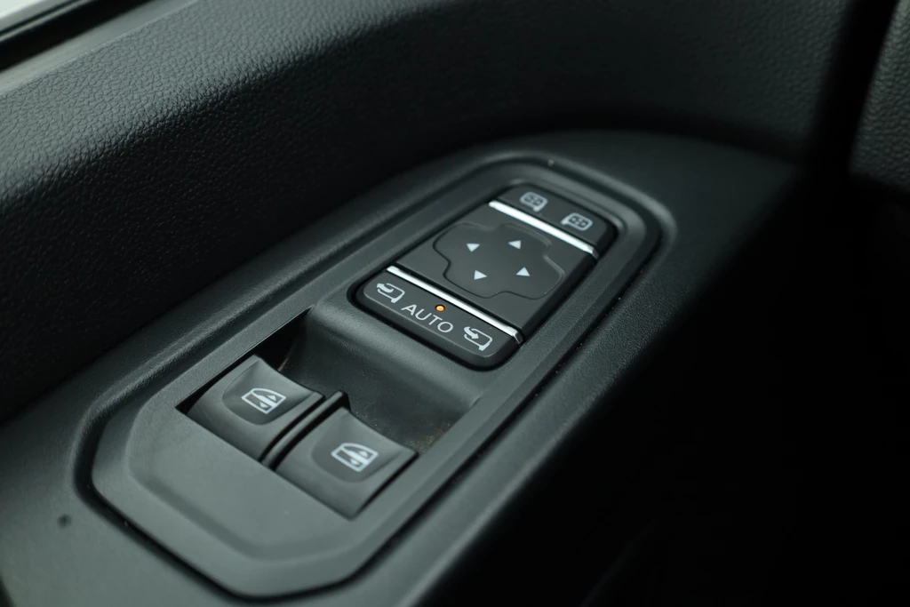 Renault Trafic – foto 8