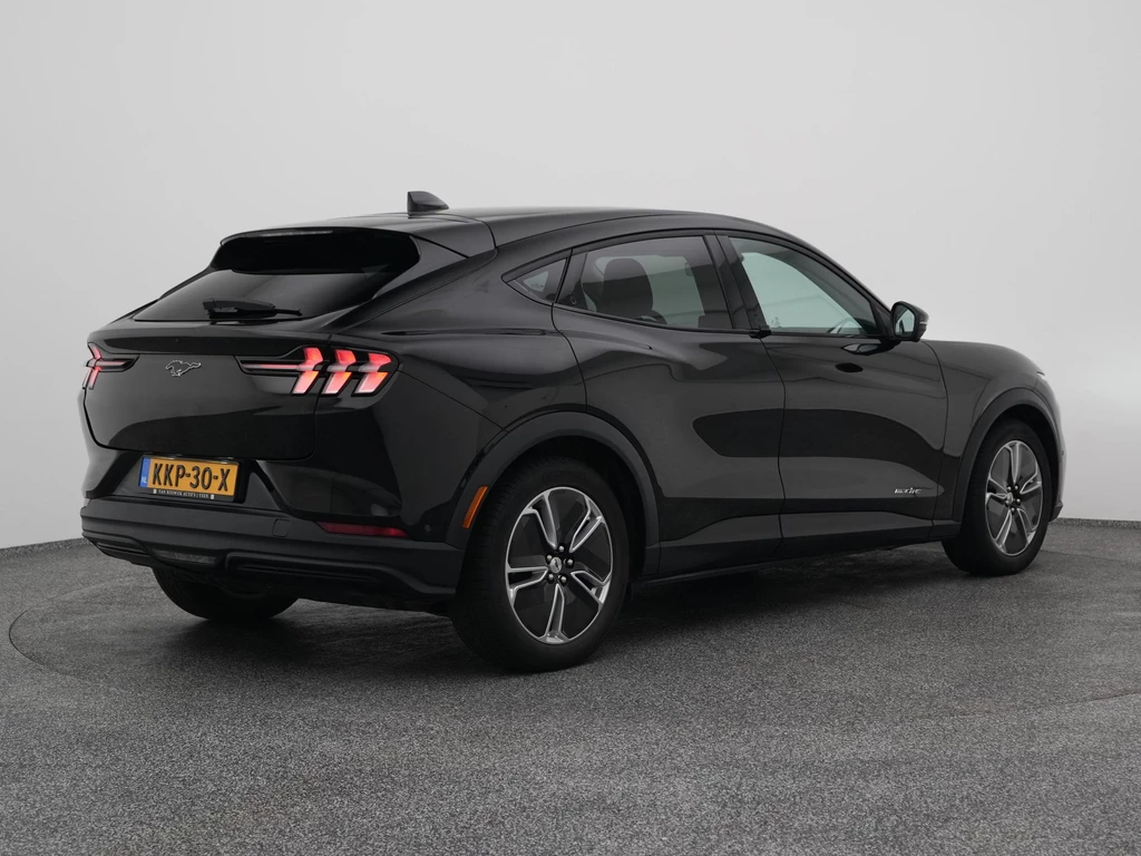 Ford Mustang Mach-E – foto 9