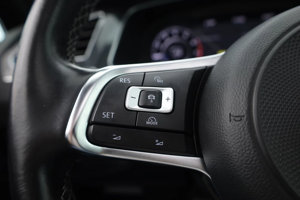 Volkswagen Tiguan – foto 18
