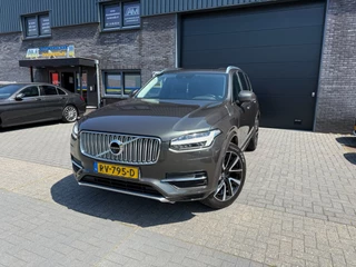 Volvo XC90 – thumbnail 2