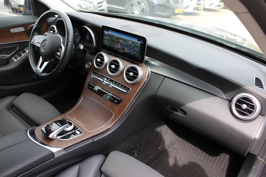 Mercedes-Benz C-Klasse – foto 14